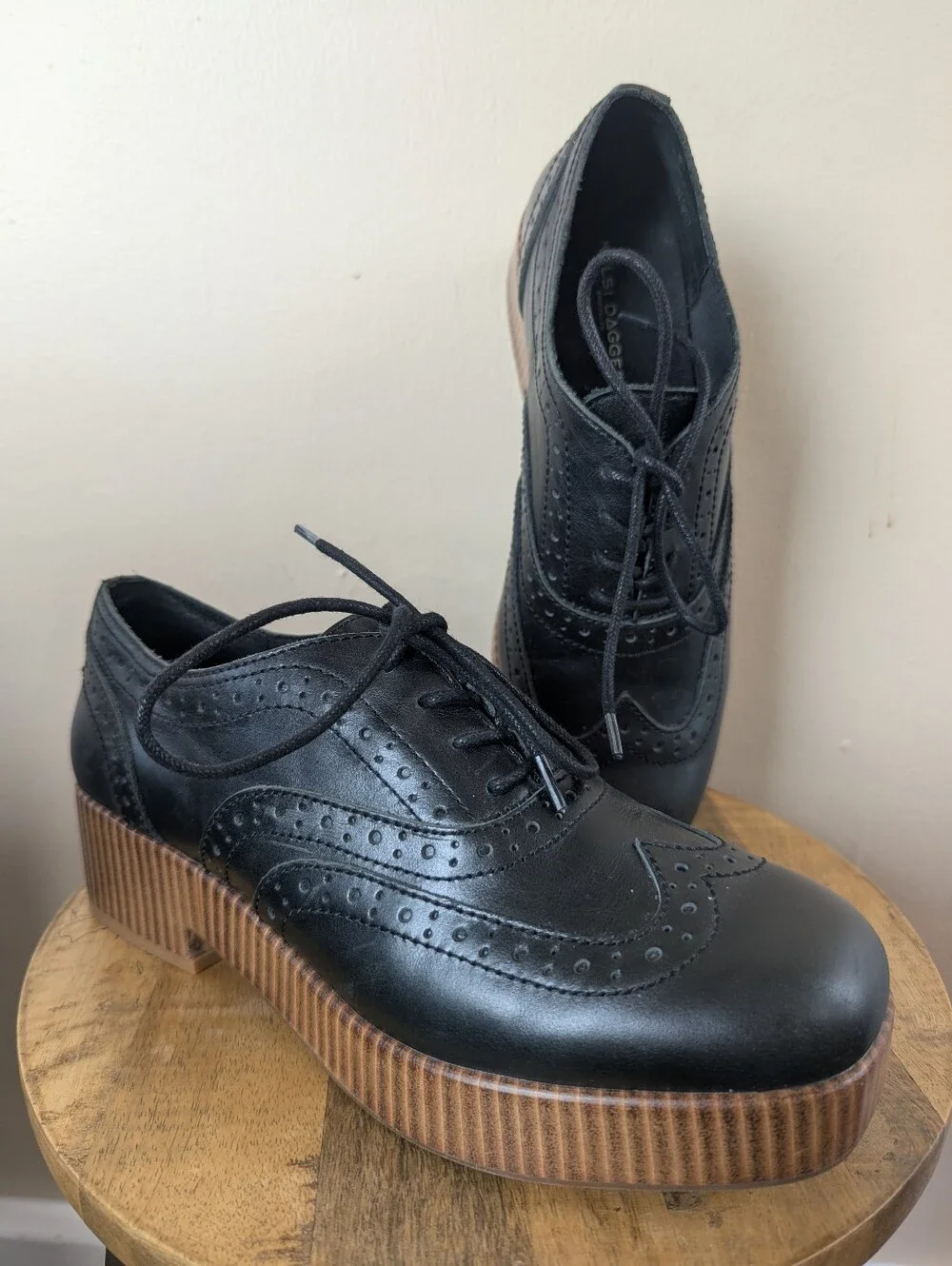 Kelsi Dagger Brooklyn Crest Platform Oxford Loafers, Black (SIZE 39/8.5)